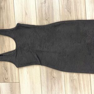 Black Sleeveless Bodycon Dress